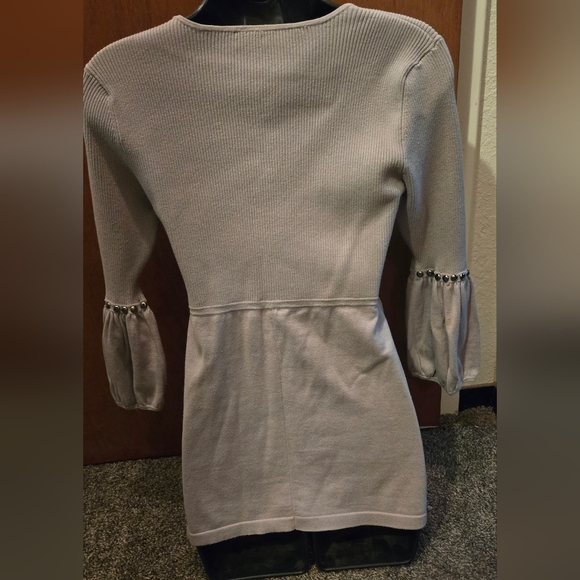Tracy M gray beautiful studded long sleeve pullover szS - Picture 6 of 7